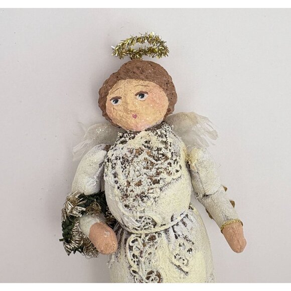 Vintage Primitive Angel Christmas Figurine Holding Wreath and Stars Rustic - Picture 7 of 8